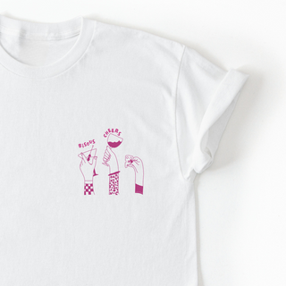 Kisses Cheers - T-shirt